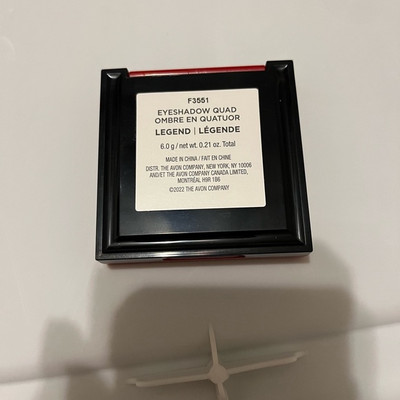 🌺FMG Glimmer by Avon BNWB - Picture 3 of 6